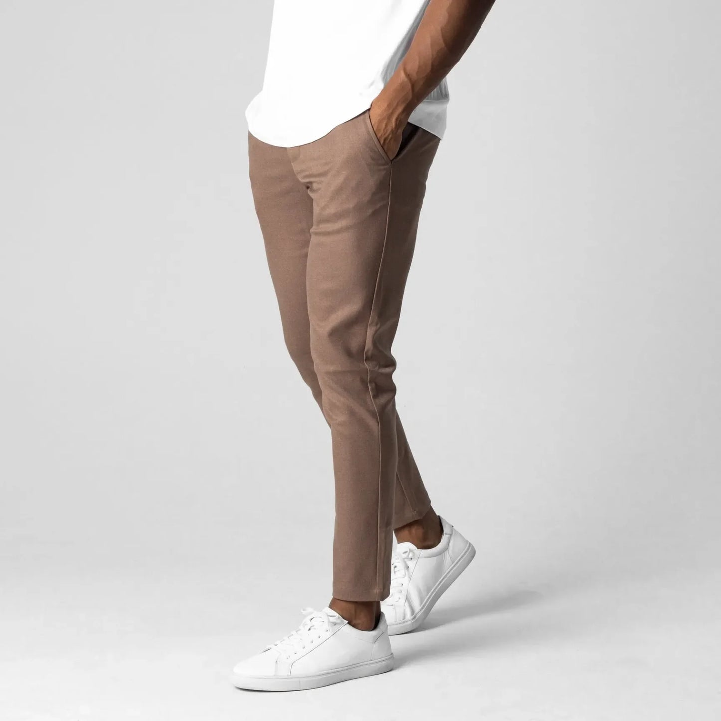 Pantalón Chino Urban™ — gris urbano, elegante y cómodo