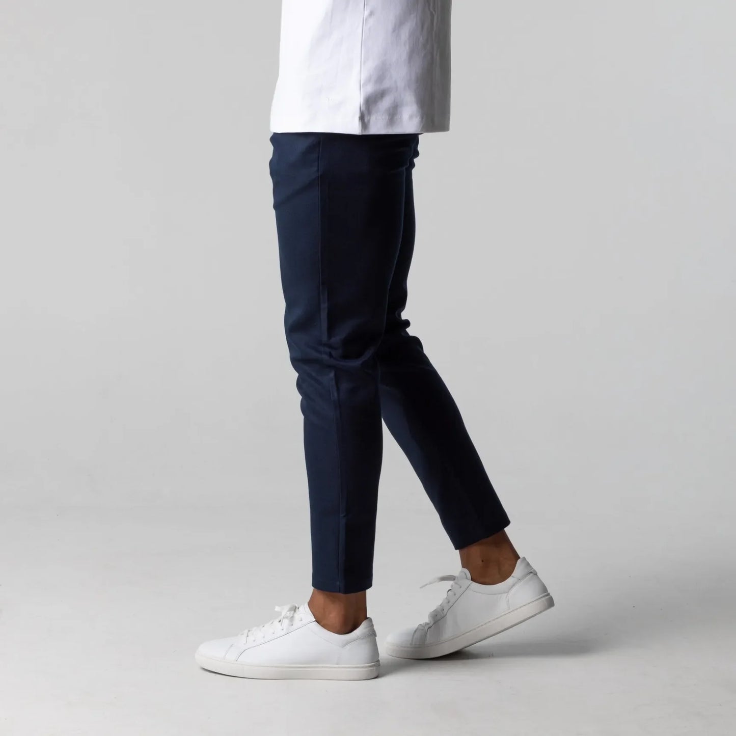 Pantalón Chino Urban™ — gris urbano, elegante y cómodo