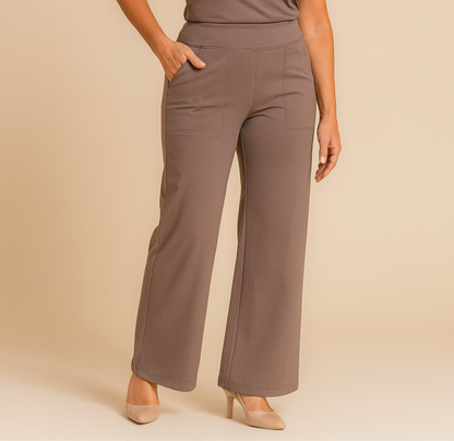 Aura™ Pants — flattering cut, comfortable all day