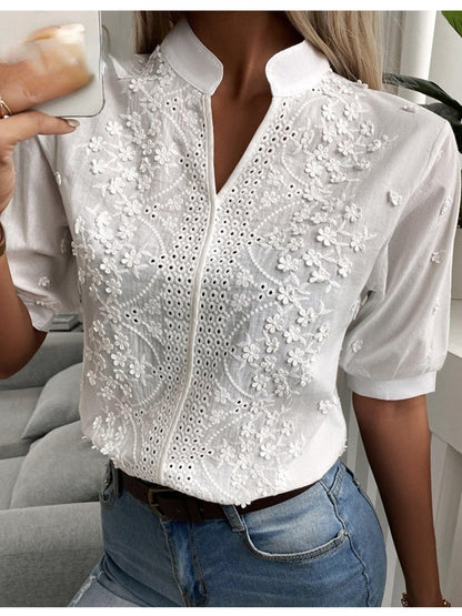 Alma™ Blouse — floral embroidery with a distinctive touch