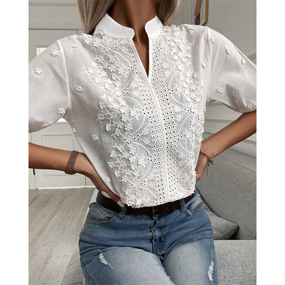 Alma™ Blouse — floral embroidery with a distinctive touch