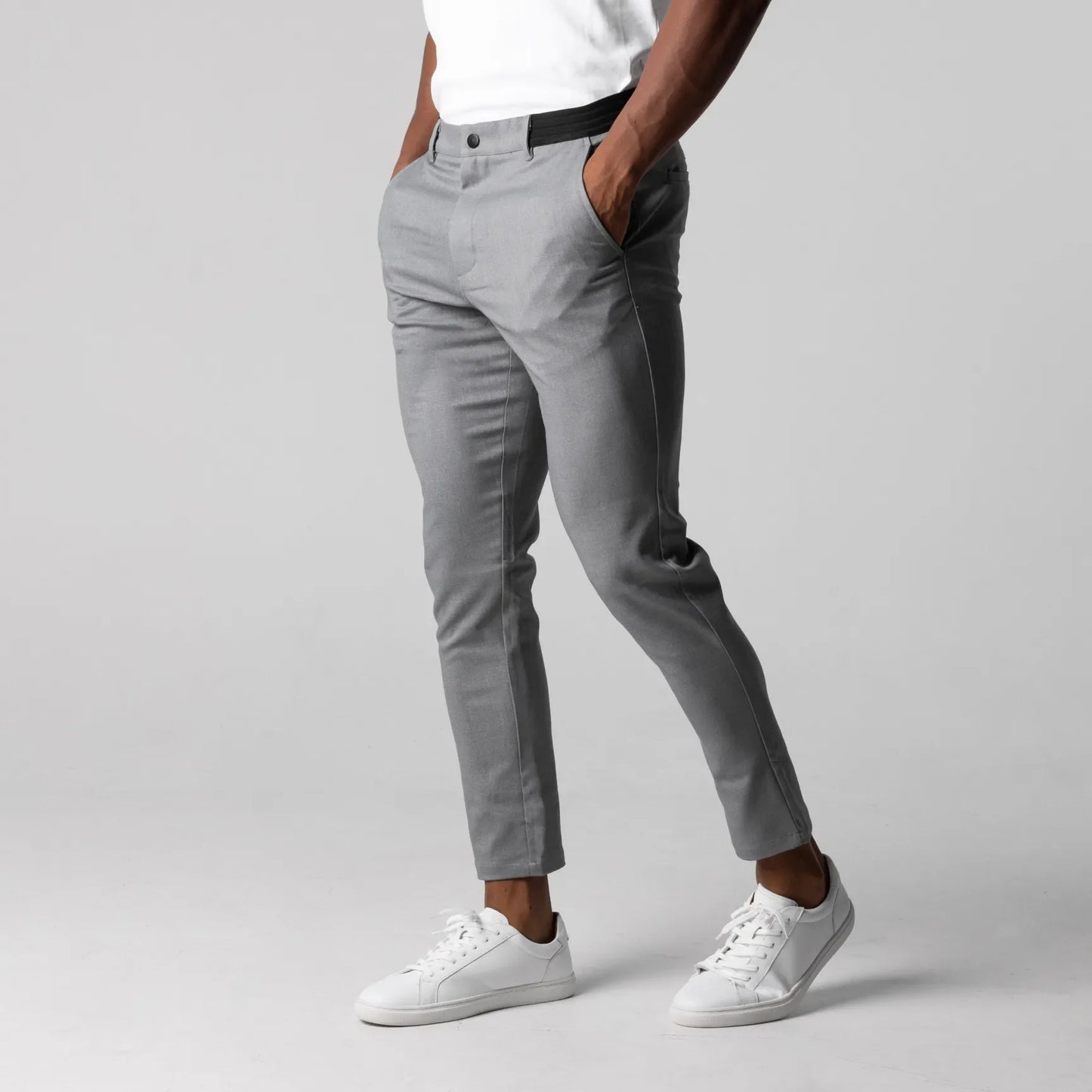 Pantalón Chino Urban™ — gris urbano, elegante y cómodo